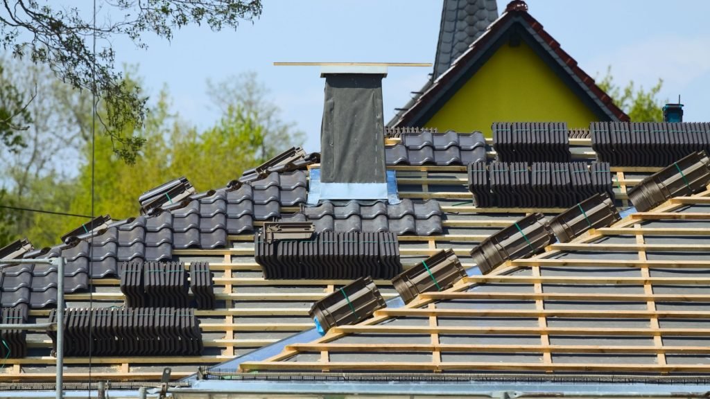 Why hiring roofing company in Carbondale, Pennsylvania